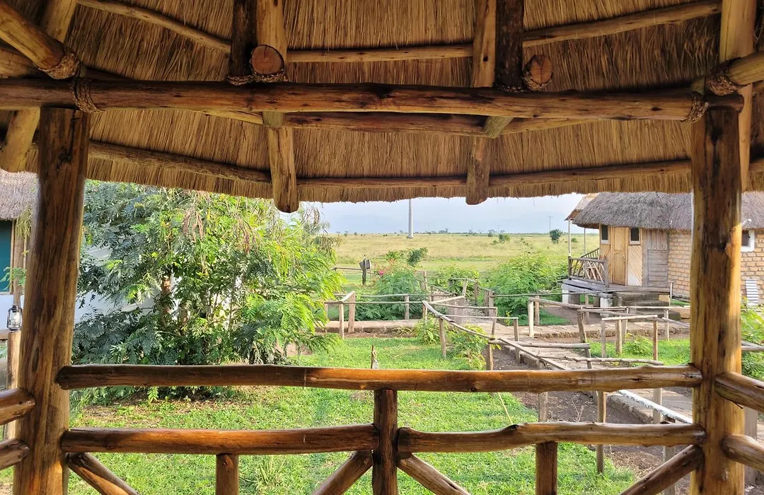 Songbird Safari Lodge & Campsite-1